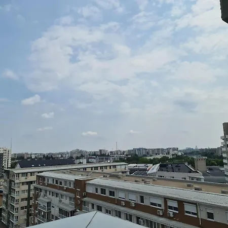 Апартаменты Sona Residence- Private With Parking Included *