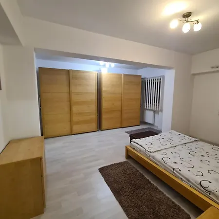 Sona Apartment *